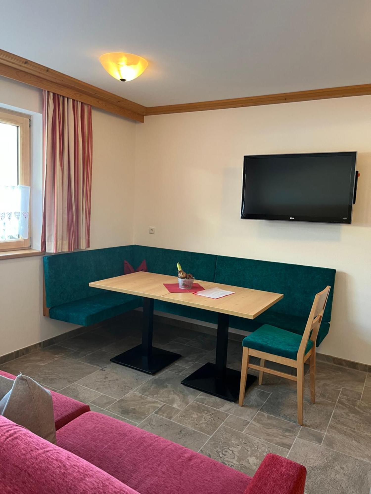 Alpen-Apart Schwendau Extérieur photo